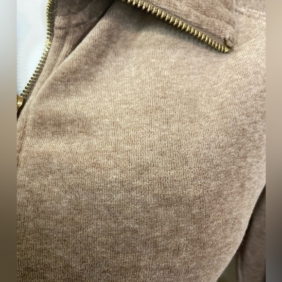 Calvin Klein Performance~Tan Velour Jacket~Zip-Up~Arm Ruching~Pockets~Size L - Picture 6 of 9